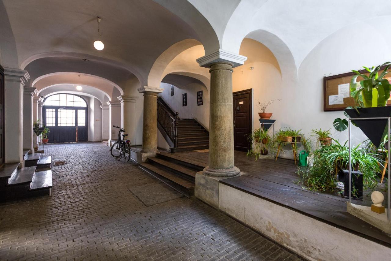 Luxury Apartment At The Main Square كراكوفيا المظهر الخارجي الصورة